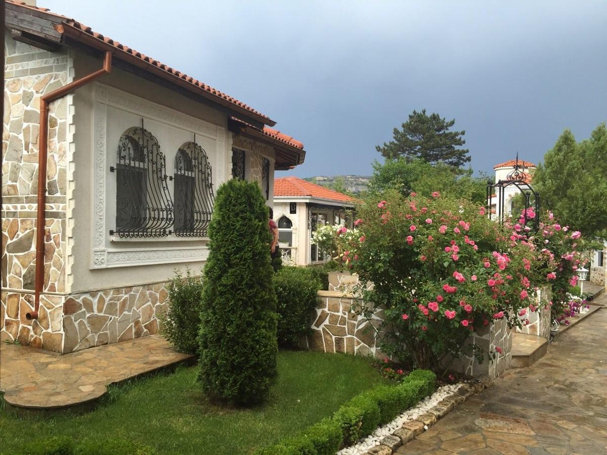 Villa St. Michael 마다라 외부 사진