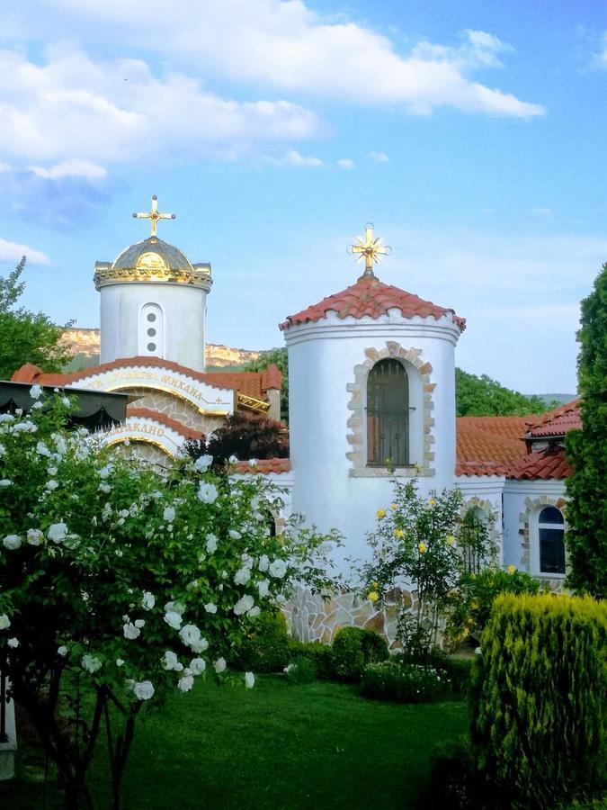 Villa St. Michael 마다라 외부 사진